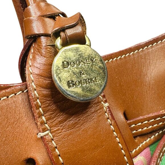 Vintage Dooney & Bourke DB Monogram Handbag - Pink / Green 12.5” x 3.5” x 10.5” - Picture 9 of 14